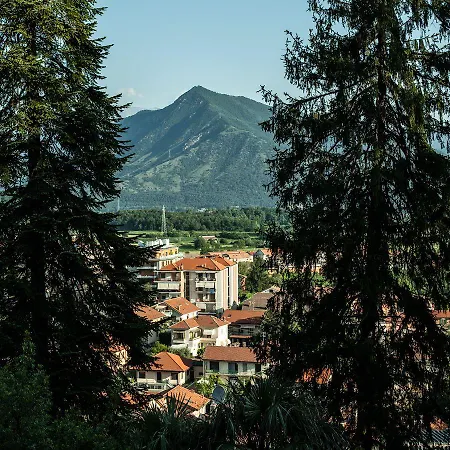 Davide 3* ريفولي