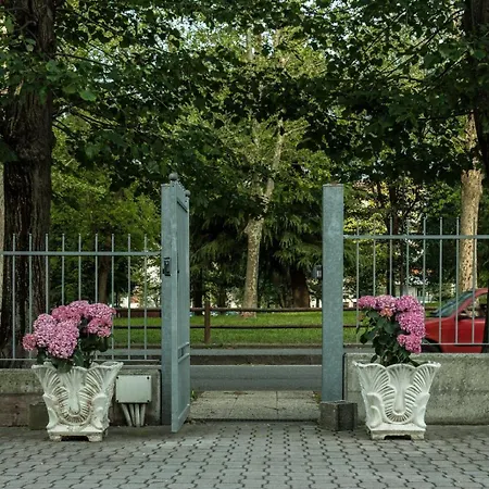 Davide 3* ريفولي