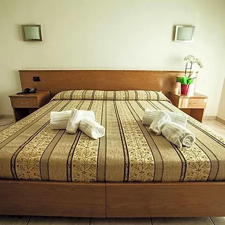 Hotel Davide 3*