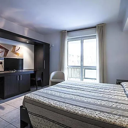 Davide 3* Rivoli (Turin)